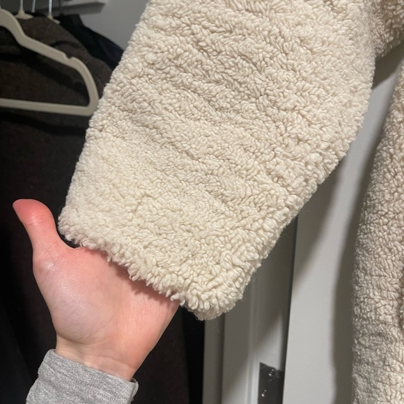 Apparis teddy coat - Picture 2 of 6